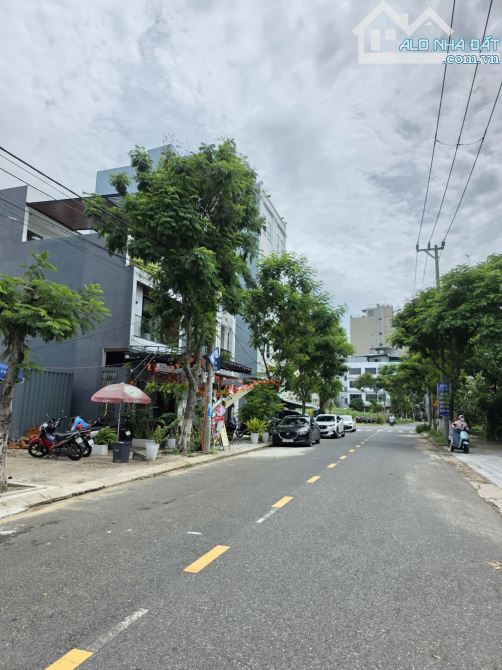 Bán đất MT đường LÊ VĂN QUÝ - Sơn Trà gần biển Mỹ Khê, CV Biển Đông giá 11ty3 - 2