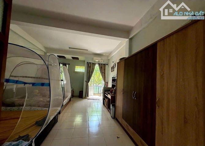 Bán nhà 3 tầng Lê Thanh Nghị 115m2 ngang 5m 3 tầng gần ngay Tiểu La - 2
