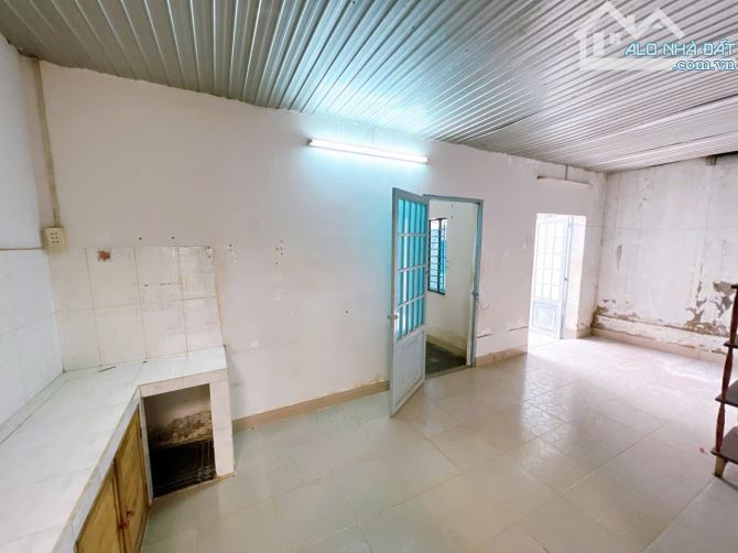 Bán gấp nhà tân biên ngang 7 gần 120m2 thổ cư giá đầu tư chỉ 2ty2 quá rẻ - 2