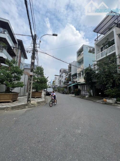 Bán căn góc 2 mặt tiền khu Tên Lửa - 2
