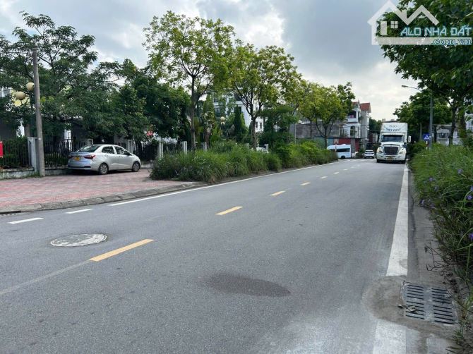 Đất đẹp Sài Đồng 99m, MT 5m, phân lô, ô tô tránh, kinh doanh, giá đầu tư 14.2 tỷ. - 2