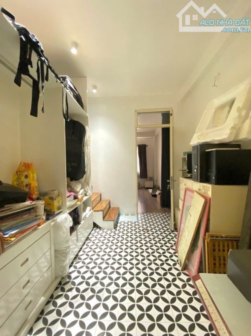 ✨ BÁN NHÀ TRUNG TÂM Q1 – HẺM 4M – NHỈNH 10 TỶ – SỔ MỚI 2025 ✨ 📍 Calmette - 2
