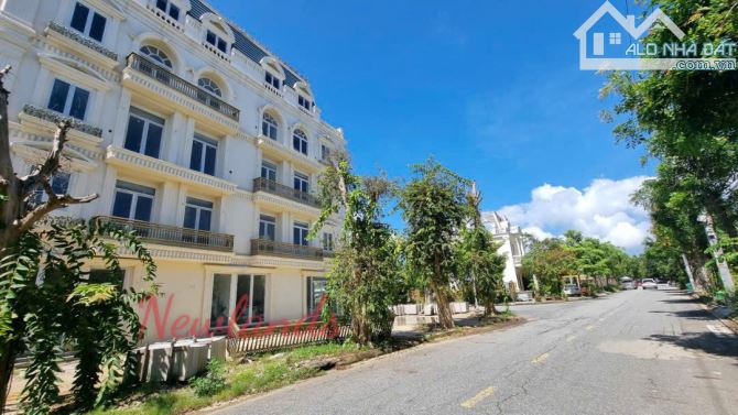 Bán lô biệt thự đẹp 270m5 (15x18) MT đường Nguyễn Lữ - Khu biệt thự ven sông Hàn cao cấp - 2