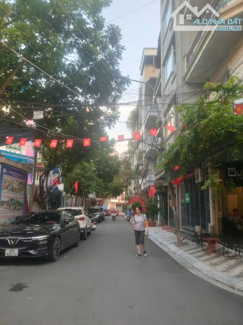 BÁN NHÀ HOÀNG QUỐC VIỆT, PHÂN LÔ, ÔTÔ TRÁNH, VỈA HÈ KINH DOANH, 2 THOÁNG, 52M2 HƠN 14TỶ - 2