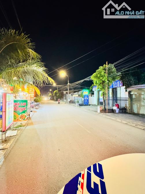 D001 Bán lô đất 145m2 mặt tiền buôn bán đường trục chính vào GX Hà Phát - 2