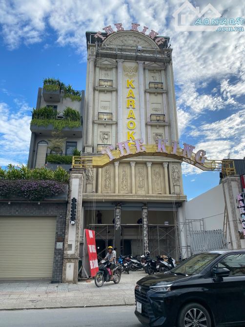 Bán nhà MT 69-71 Nguyễn Ảnh Thủ, Hiệp Thành, (DT: 9x25m), KC 7 Tầng, HDT 150tr/th, Giá 52T - 2