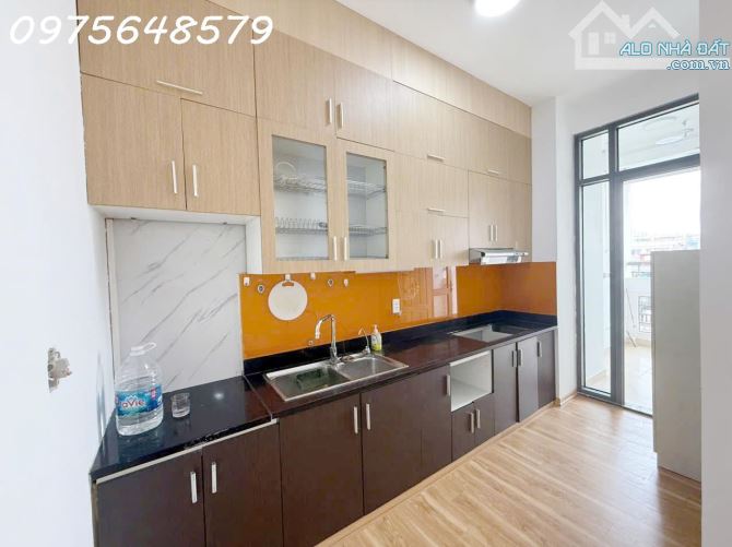 Bán chung cư 18T1 Hoàng Đạo Thuý Căn góc 3 ngủ Giá tốt - 1