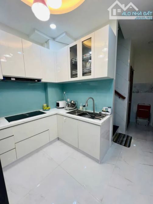 CĂN NHÀ ĐẸP NHƯ NGƯỜI YÊU CŨ – GIÁ MỀM HƠN NGƯỜI YÊU MỚI NGAY NGUYỄN ĐÌNH CHIỂU QUẬN 3 - 2