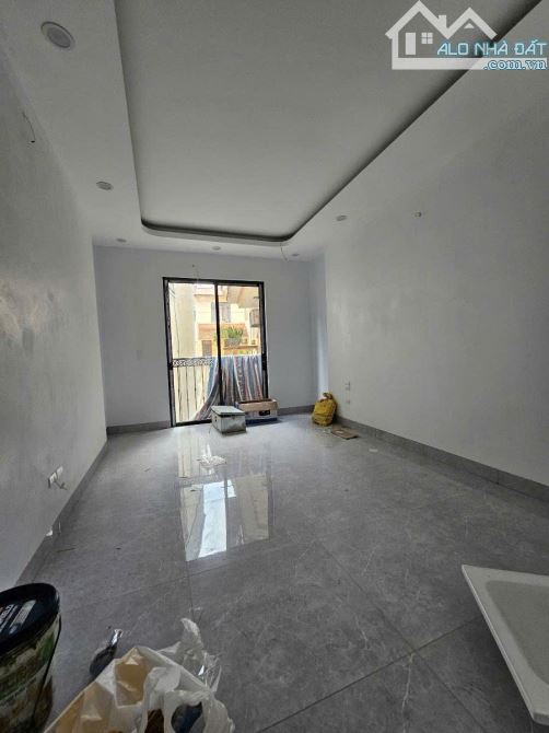 NHÀ PHÂN LÔ THỊNH QUANG - OTO 5 TẠ VÀO NHÀ - 40M2x6T THANG MÁY - MT 4M - GIÁ 12.98 TỶ - 2