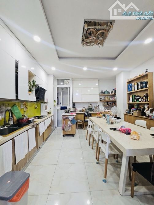Bán Nhà Phố Góc 2 Mặt Tiền Đặng Văn Ngữ, Phú Nhuận – 3 Tầng, Thu Nhập 60tr/Tháng - 2