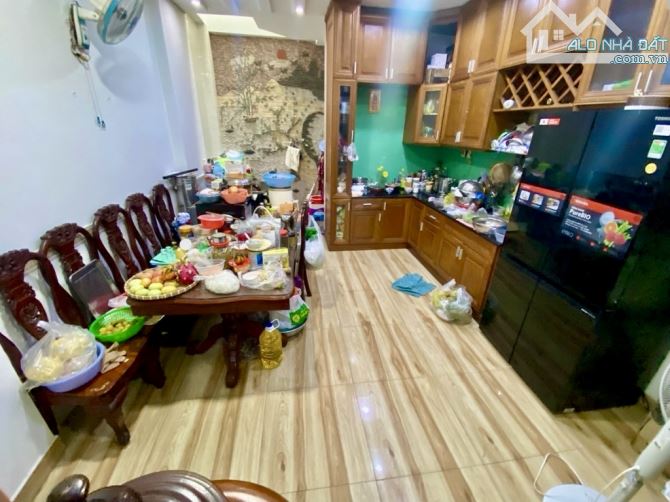 BÌNH HƯNG HÒA BÌNH TÂN 4X19 4TẦNG BTCT XE TẢI TRÁNH NHAU Ô TÔ NGỦ TRONG NHÀ CHỈ7.180TR TL - 2