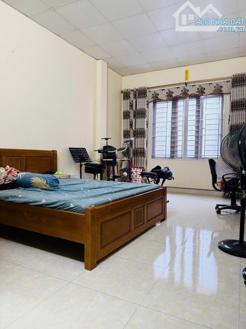 NHÀ BÁN KIM GIANG HOÀNG MAI 68M 10,8 TỶ 3 TẦNG NGÕ THÔNG TỨ TUNG 15M RA Ô TÔ TRÁNH GẦN PHỐ - 2