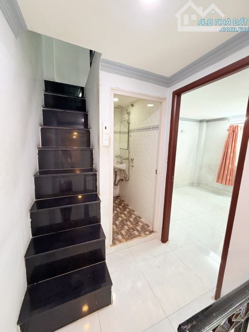 🌺📣QUẬN 3-LÝ CHÍNH THẮNG -TRẦN QUỐC THẢO-3 TẦNG -28M2-CHỈ 4,7TỶ. - 2