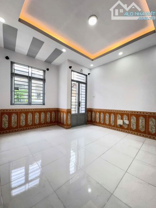 BÁN GẤP NHÀ PHÚ THỌ HOÀ QUẬN TÂN PHÚ - 2