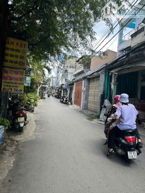 Nhà Bán HXH 6M tại đường số 9,p9 DT 5,3x23 nhà 1 trệt 1 lầu nhà cấp 4, giá chốt 9,9 tỷ - 2
