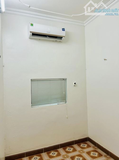 CĂN NHÀ DẤN NGÕ LÊ HỒNG SƠN - P NAM ĐỊNH - 2