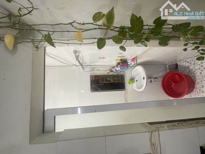 Nhà 2 tầng 48m2 khu phân lô hẻm xe hơi tới cửa giá 5,45 tỷ phường Thông Tây Hội Quận Gò Vấ - 2