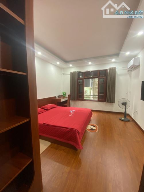 Bán nhà 2 thoáng Nguyễn Đức Cảnh, sổ phân lô, full nội thất 45m2 * 5T - 2