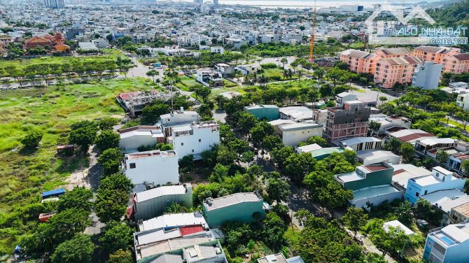 Bán Đất Biệt Thự Mặt Tiền Biển Nguyễn Trực Cách Biển 200m. Giá 26Tỷ Thương Lượng - 2