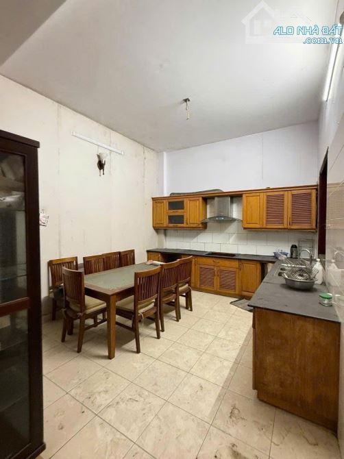 Bán nhà Đại Cát Liên Mạc Gần Cầu Thượng Cát. Ô Tô Đỗ Cửa 32m 5 tầng 5.9tỷ - 2
