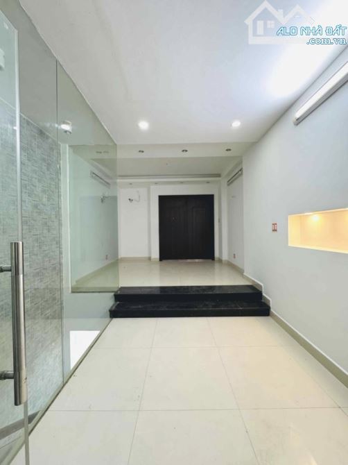 HÀNG HIẾM! NHÀ GIÁ NGỘP Đ.PHAN VĂN HÂN, BÌNH THẠNH. GIÁ 4TỶ160/63.21m2(4.3x14.7) SỔ NỞ HẬU - 2