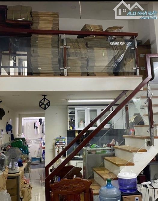 MẶT TIỀN AN PHÚ ĐÔNG 27 CÁCH QUỐC LỘ 1 CHỈ 200M GIÁ TỐT GẦN 100m2 NHÀ CÒN MỚI MÀ CHỈ 4.8 T - 2