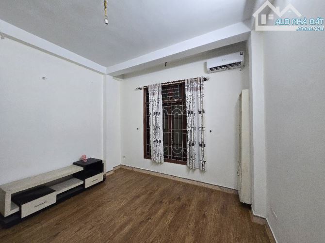 NHÀ ĐẸP NGÕ NÔNG – ĐÔNG THIÊN VĨNH HƯNG – CHỈ NHỈNH 5 TỶ