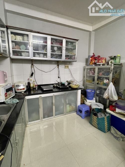 HUỲNH VĂN BÁNH – 63M² – 4 TẦNG – 6 PHÒNG NGỦ – GIÁ 9 TỶ - 2