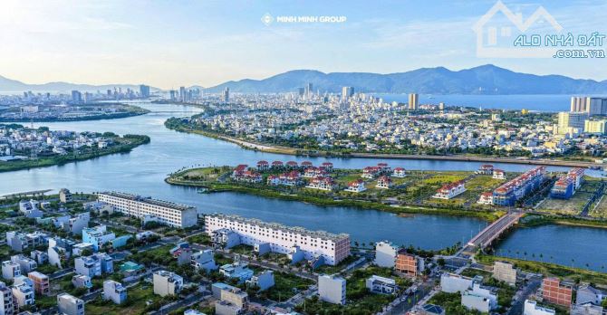 Bán lô view hồ Sen - Hoà Quý DT 180m2, hướng TB, giá đầu tư, sổ công chứng - 2