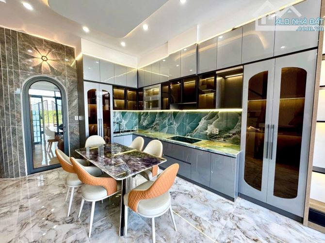 CHO THUÊ NHÀ MỚI HIỆN ĐẠI GẦN ĐƯỜNG TRẦN NAM TRUNG – HOÀ XUÂN  • Diện tích: 100m² x 3 tầng - 2