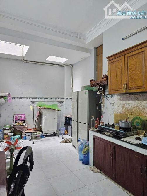 BÁN NHÀ MẶT TIỀN HIỆP THÀNH 06 Q12 - 2 TẦNG 128M2 - 7.95 TỶ - 2