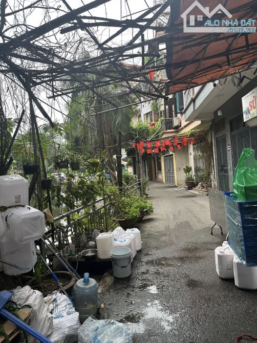 BÁN NHÀ QUAN NHÂN 30M2-5 TẦNG-8.1 TỶ–CÁCH Ô TÔ 15M–HAI THOÁNG TRƯỚC SAU–FULL NỘI THẤT Ở NG - 2
