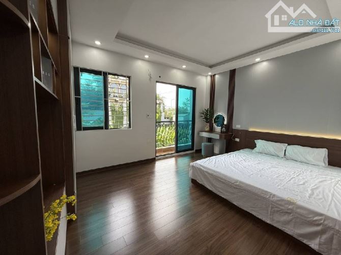 Nhà Liên Mạc Bắc Từ Liêm 6 tầng thanh máy, lô góc vượng khí giá 7.3 tỷ - 2
