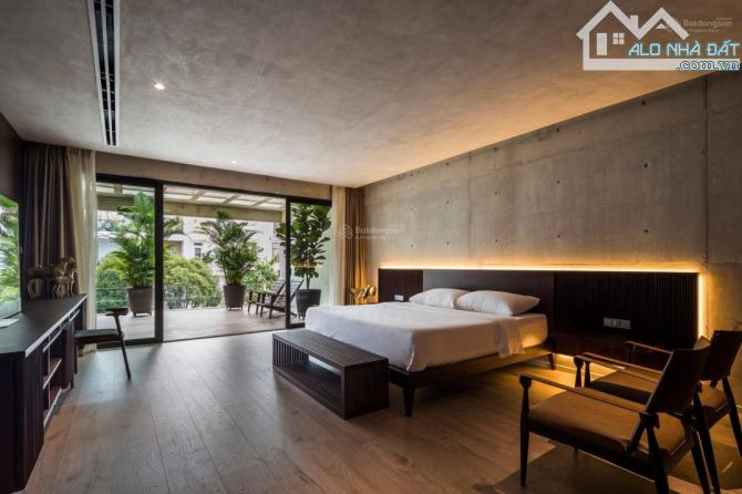 Biệt thự sân vườn hồ bơi trục Trần Ngọc Diện Thảo Điền Q2 bán gấp 800m2 giá 99 Tỷ - 2