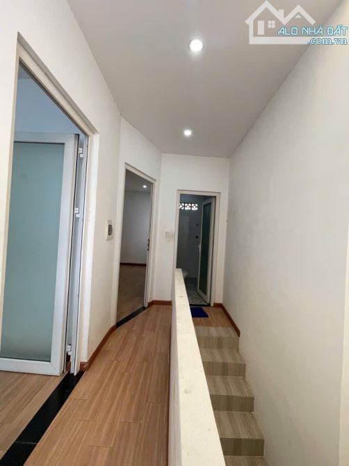 Bán nhà Thủ Đức Kha Vạn Cân 52m2 giá 3.7 TỶ. 1 căn duy nhất trong khu vực - 2