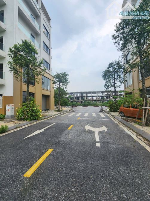 Bán lô góc dự án AMDI Việt Đoàn Tiên Du BN. Dt 71,6m2 Giá 3,8 tỷ - 2
