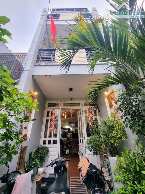 9.2 TỶ -  PHÚ NHUẬN - 75m2 - 4 TẦNG - NHÀ CHỦ TỰ XÂY TÂM HUYẾT TỪNG CHI TIẾT NHỎ - 2