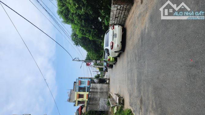 Bán đất tặng dãy nhà trọ Kim Nỗ. Ngõ thông ô tô, 20m ô tô tránh. Chỉ 8x tr/m - 2