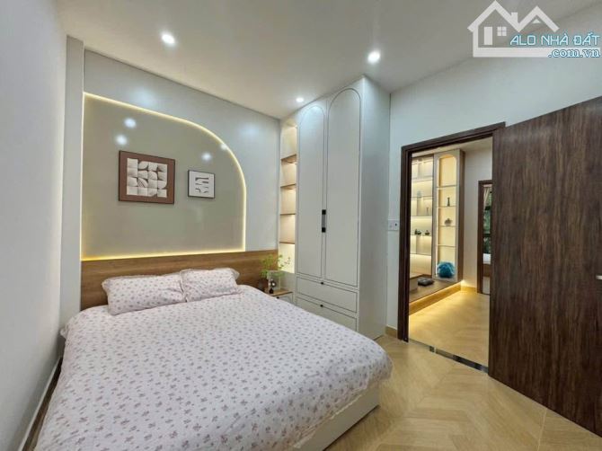 BÁN NHÀ MỚI PHỐ PHẠM VĂN ĐỒNG – 5 TẦNG HIỆN ĐẠI, FULL NỘI THẤT – GIÁ CHỈ 7,15 TỶ! - 2
