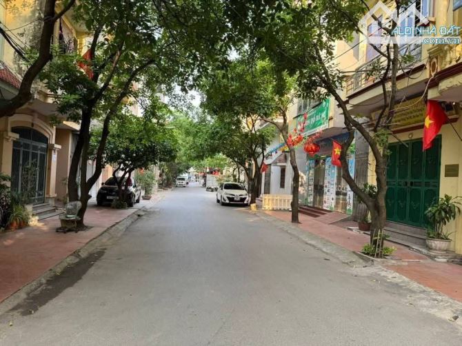NHÀ KIẾN HƯNG HÀ ĐÔNG PHÂN LÔ – VỈA HÈ, ĐƯỜNG Ô TÔ TRÁNH,SỔ ĐỎ VUÔNG ĐẸP GIÁ CHỈ HƠN 8 TỶ - 2