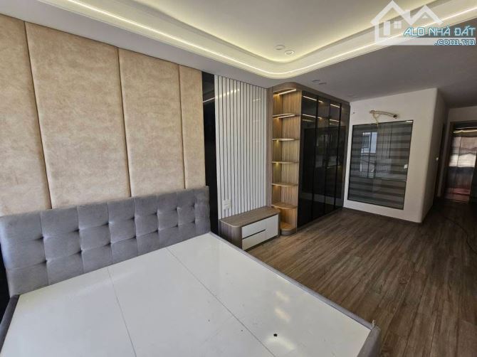 Tuyệt đẹp! Nhà Gốc Đề ngõ thông, ô tô đỗ, mới kinh coong, KD, 45m2*5T. - 2