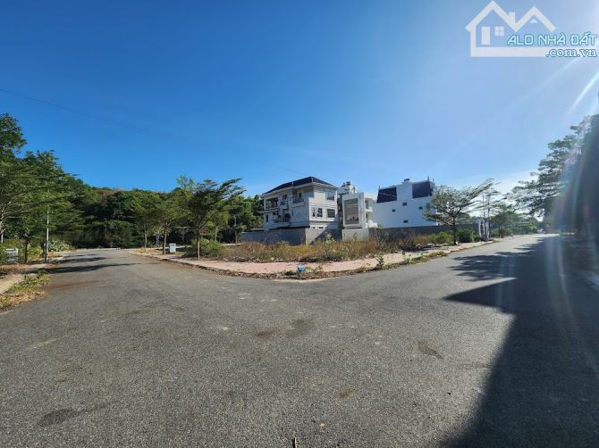 BÁN ĐẤT BIỆT THỰ KHU TÂY 3/2 (HODECO)_247M2_SÁT BIỂN_CẠNH DỰ ÁN SUN GROUP_GIÁ 58TR/M2 - 2
