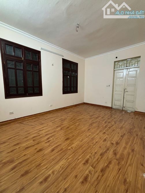 BÁN NHÀ MẶT NGÕ PHỐ THANH NHÀN - NGÕ OTO THÔNG - KD - 75m2 x 4 TẦNG - SỔ VUÔNG - 2