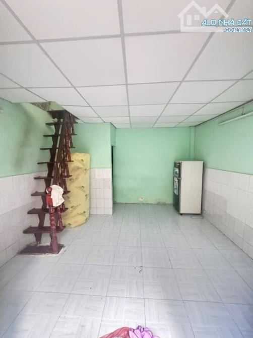Nhà 2 tầng – 1 sẹc Hoàng Diệu – 2,25 tỉ - 2