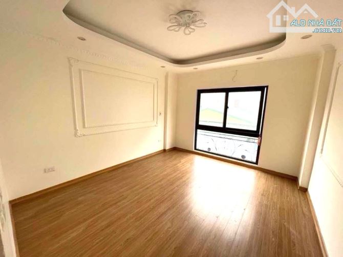 BÁN NHÀ BÁT KHỐI 35M2, 5 TẦNG, Ô TÔ ĐỖ CỬA, HÀNG XÓM AEON MALL, 6.9 TỶ. - 2