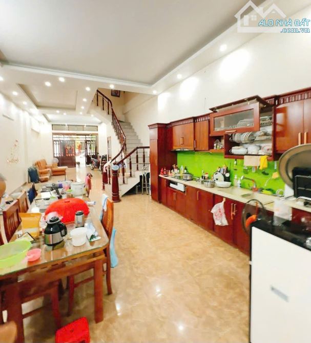 💥Bán nhà 3 tầng khu đô thị Trần Lãm 👉🏻👉🏻 Diện tích 92m mặt tiền 5m - 2