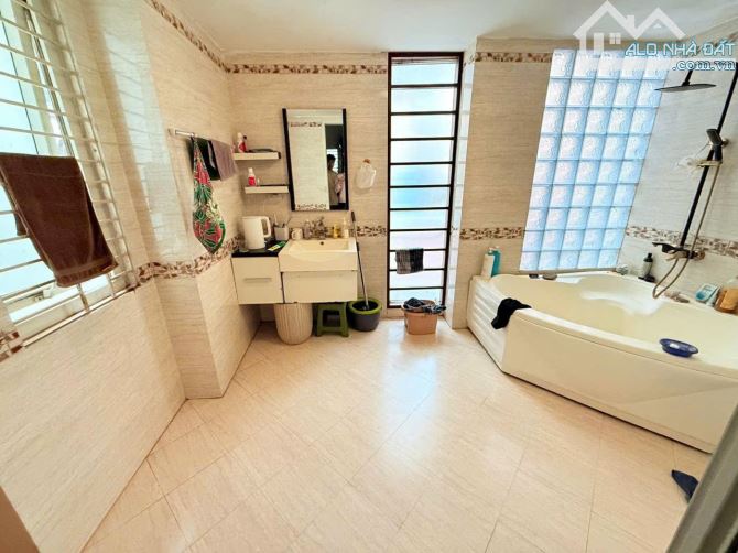 Bán nhà Hồng Tiến Long Biên -Kinh Doanh- ô tô tránh Dân xây 115m 5 tầng nhỉnh 22 tỷ(  TL) - 2