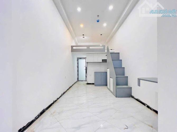 Toà CHDV ngõ ô tô tại phố Vũ Tông Phan, 70m2*7T, 18 phòng KK, đủ PCCC, dòng tiền 7%/năm! - 2