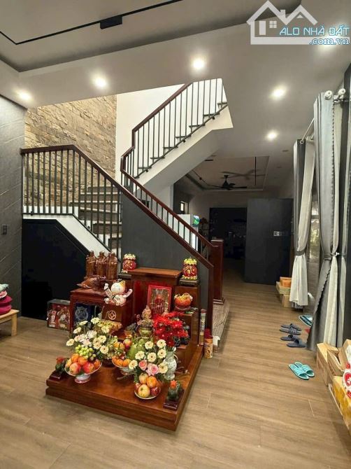 Bán biệt thự siêu sang ngay KDC Tân Phong, giá cực tốt, chỉ 10,5 tỷ - 2