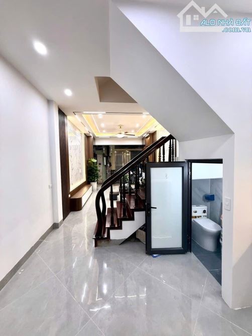 Bán nhà ở 355 Xuân Đỉnh, diện tích 42m xây 6 tầng, thang máy NK full nội thất - 2